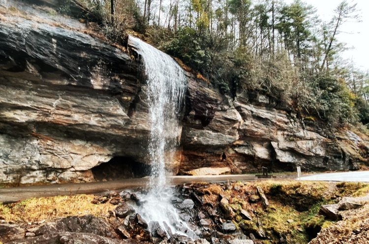 Bridal Veil Falls In Highlands Nc Bridal Veil Falls In Highlands Nc